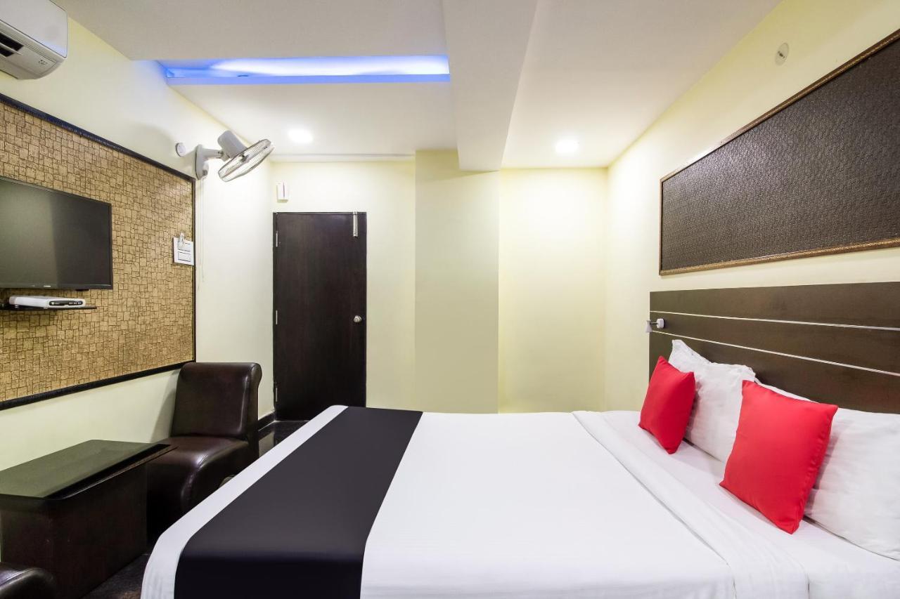 מלון Capital O Sri Navya Grand Near Nexus היידראבד מראה חיצוני תמונה