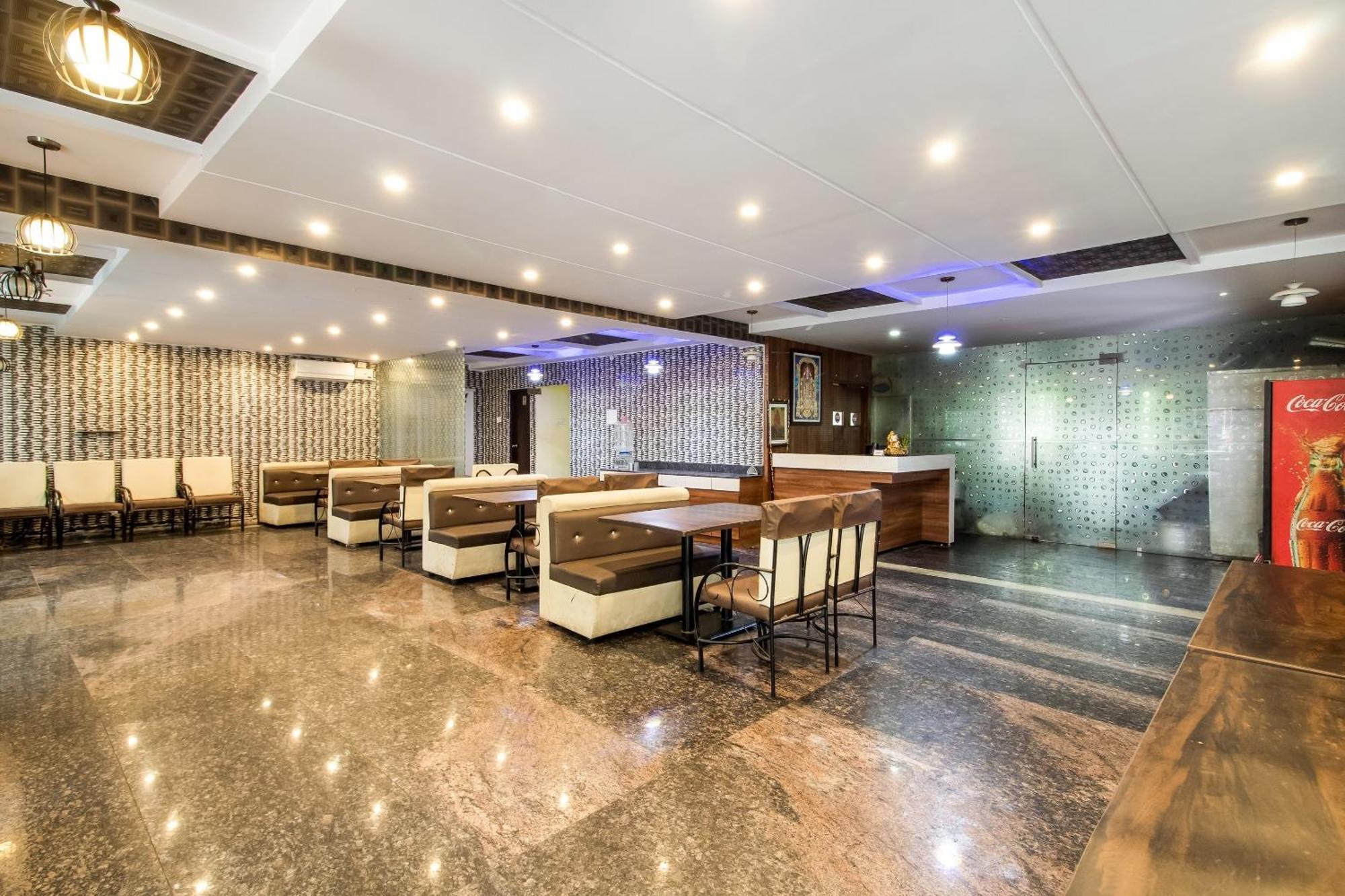 מלון Capital O Sri Navya Grand Near Nexus היידראבד מראה חיצוני תמונה